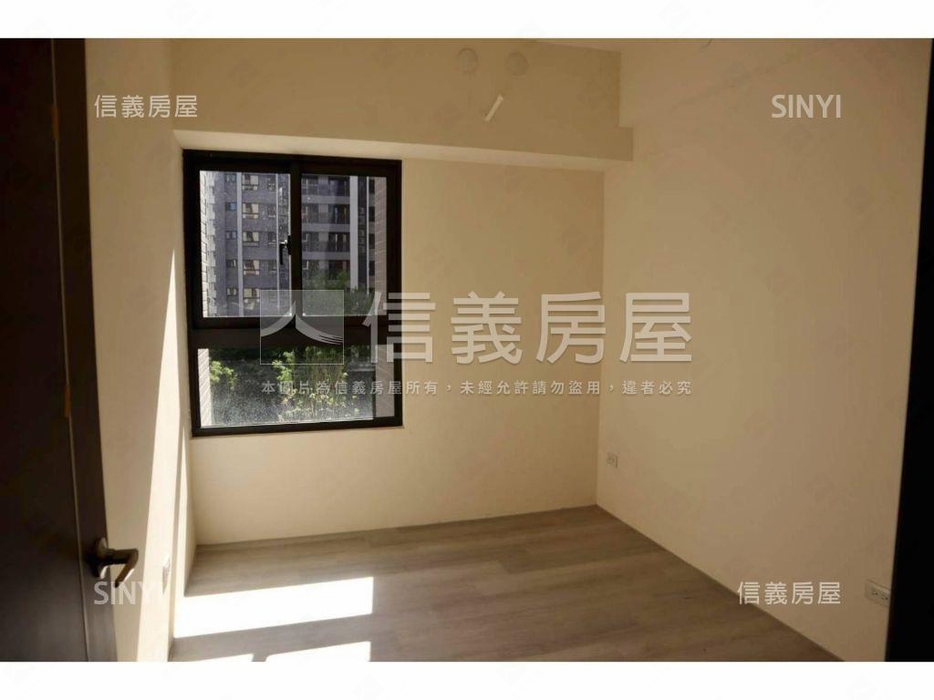 昕光之櫻樹海三房平車房屋室內格局與周邊環境