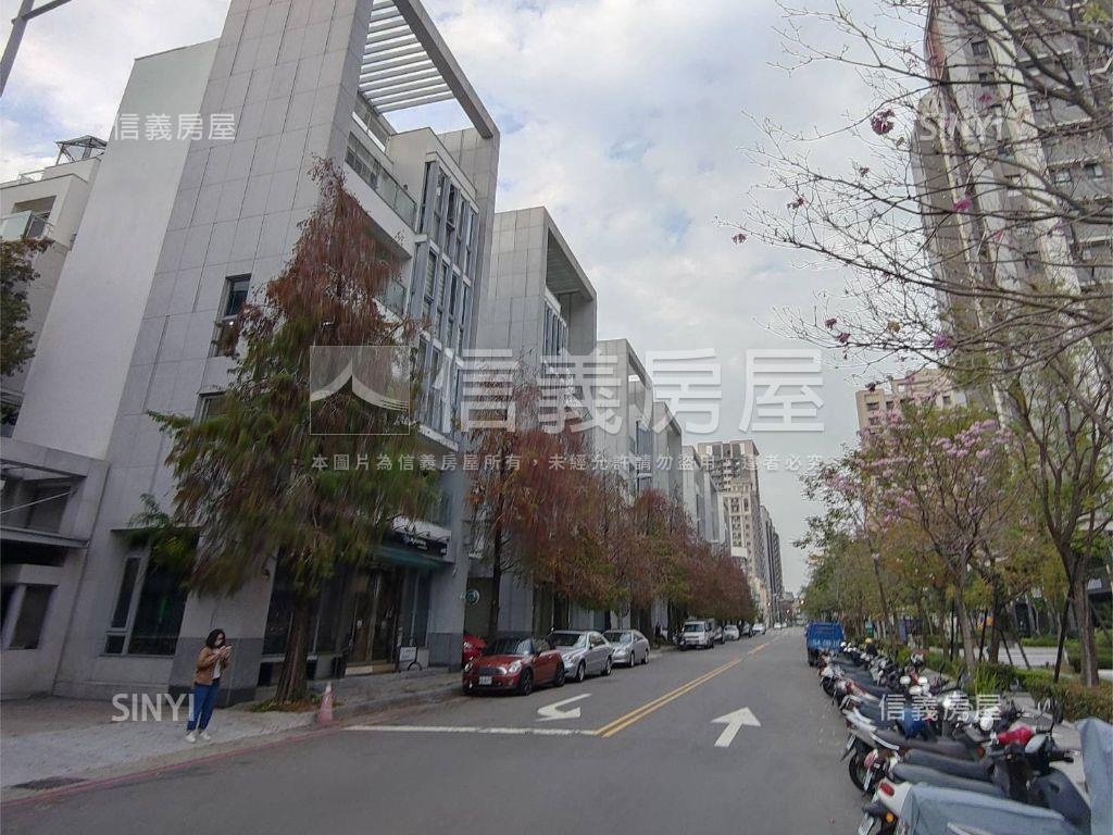 昕光之櫻樹海三房平車房屋室內格局與周邊環境