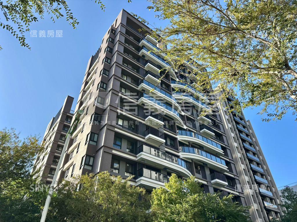 金質獎社區。優質三房平車房屋室內格局與周邊環境