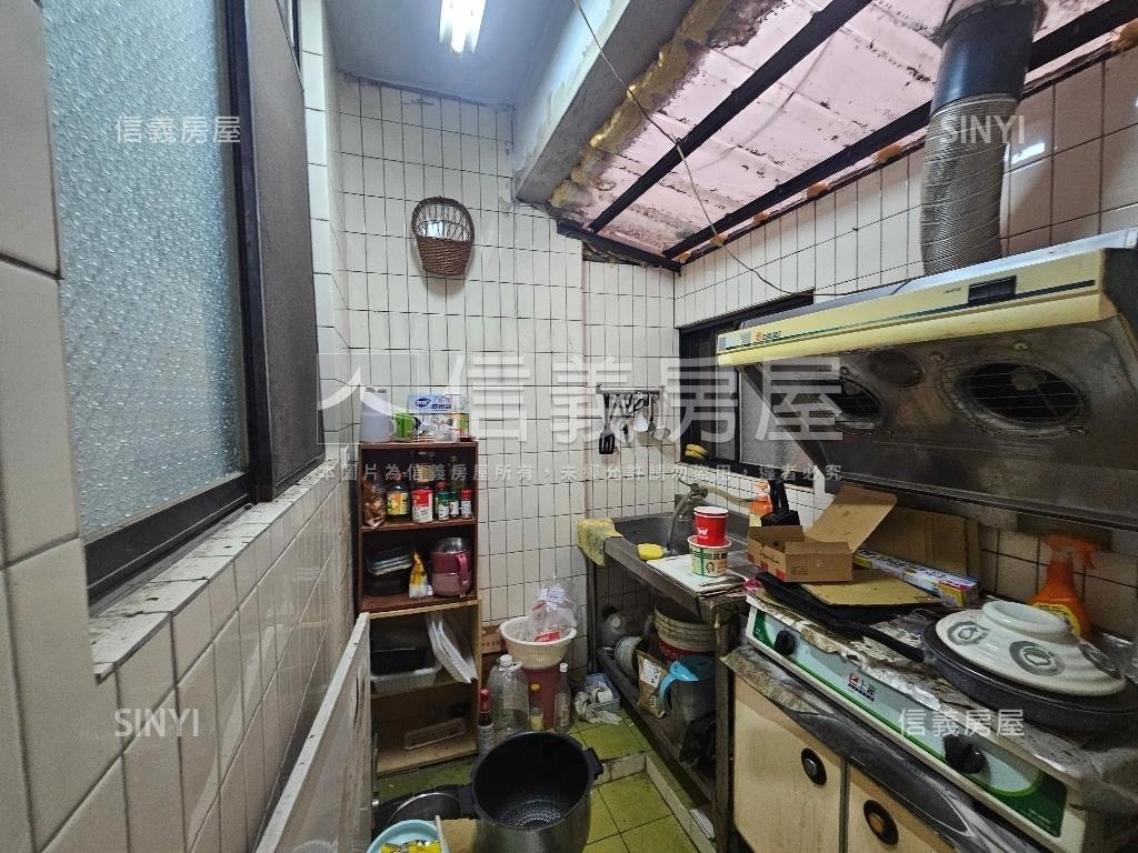 北屯近文心路捷運公寓兩房房屋室內格局與周邊環境