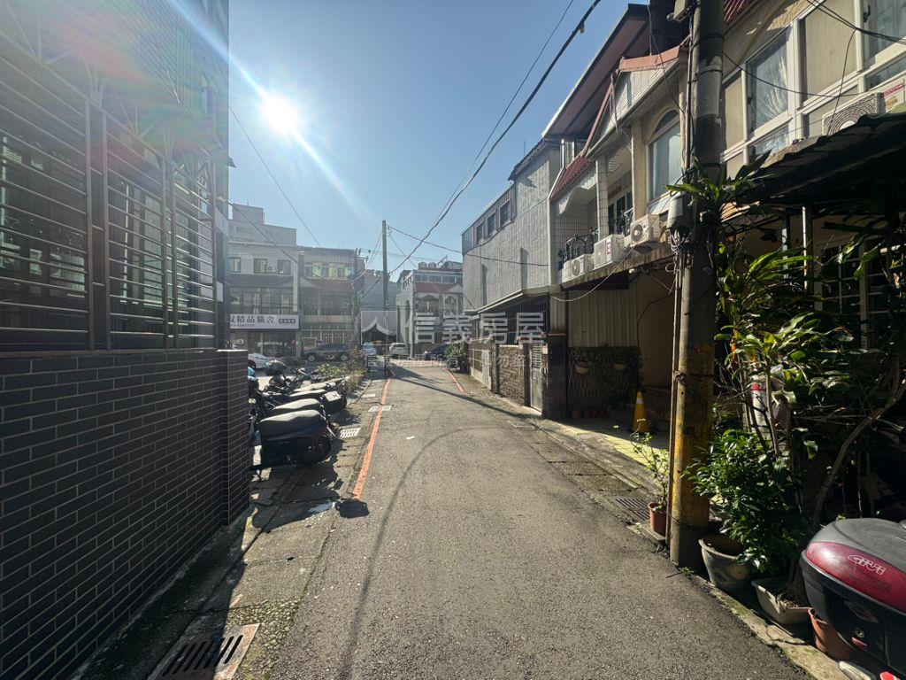 內壢透天靜巷門前方便停車房屋室內格局與周邊環境