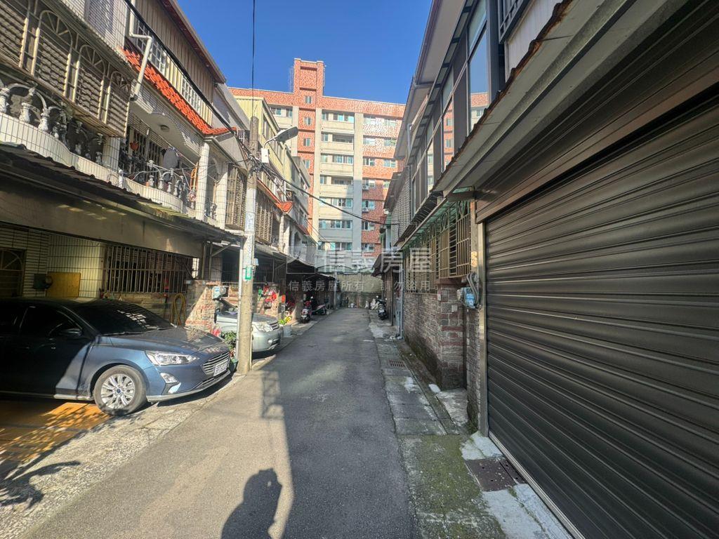 內壢透天靜巷門前方便停車房屋室內格局與周邊環境