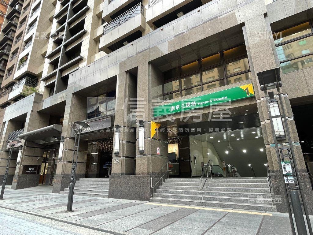 南京三民站電梯兩房房屋室內格局與周邊環境