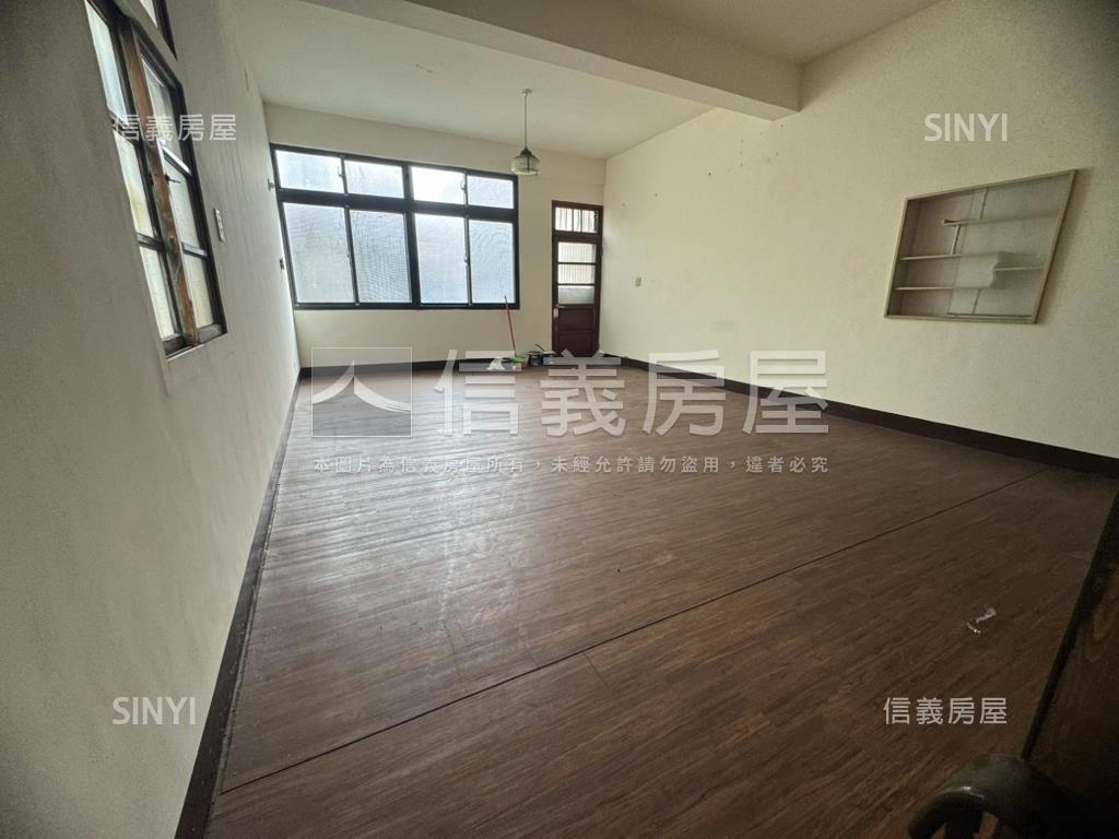 商業地持份２２６．５７坪房屋室內格局與周邊環境