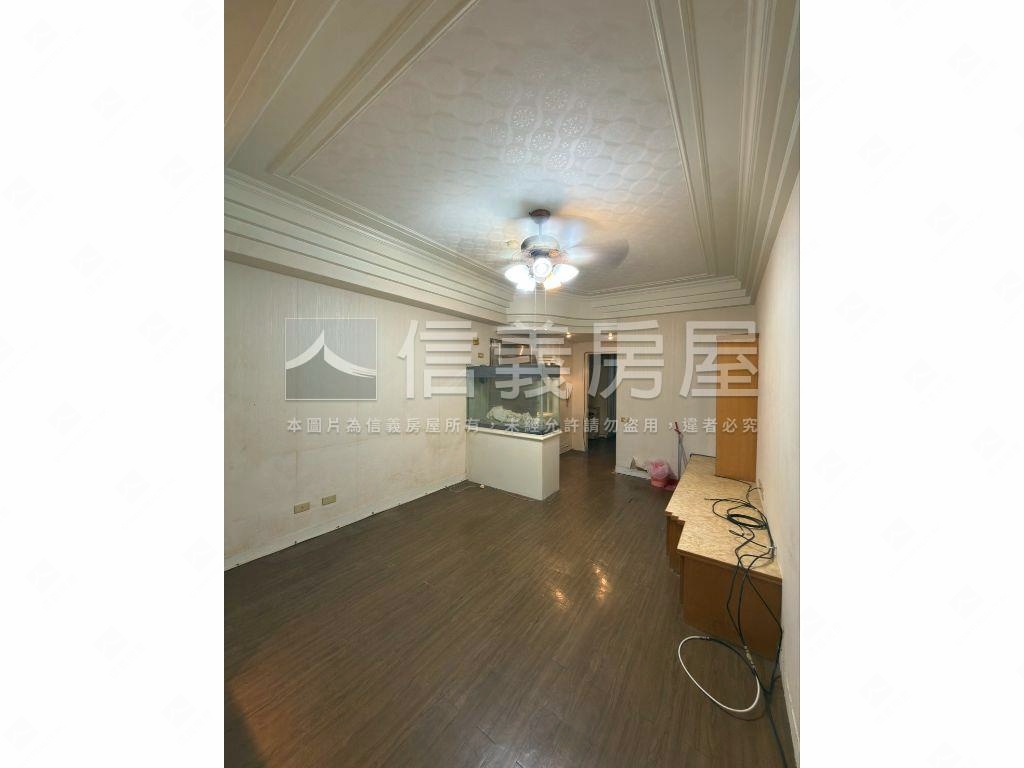 敦南首都近捷運精品套房房屋室內格局與周邊環境