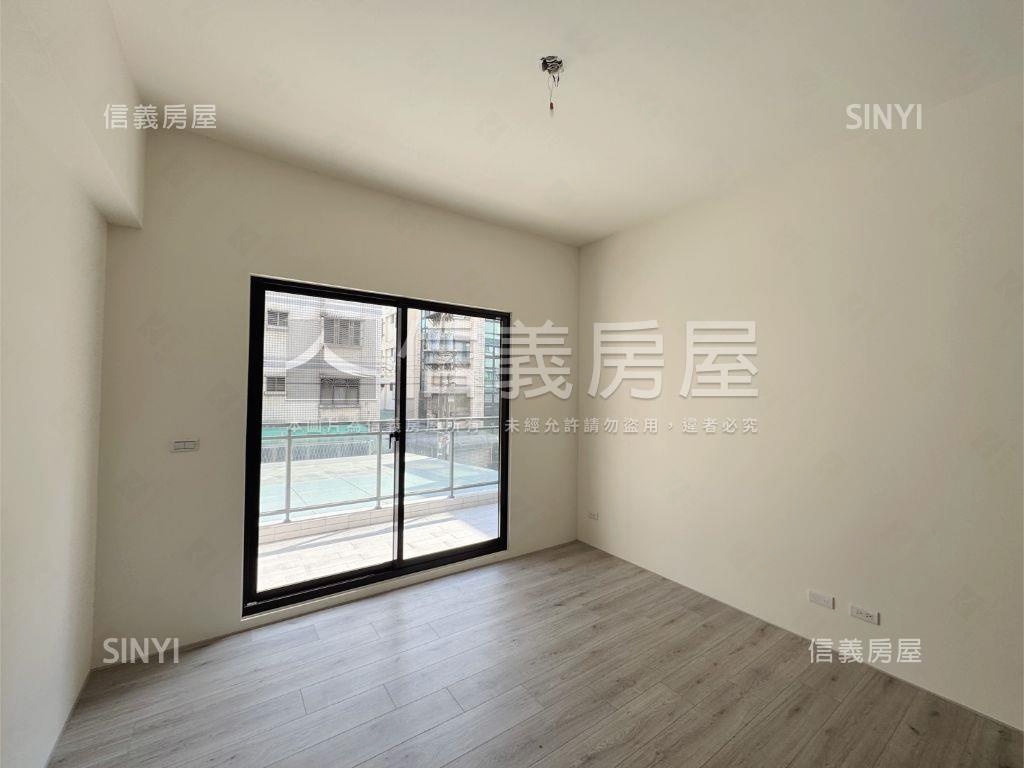 地傑春天面靜巷採光露臺戶房屋室內格局與周邊環境