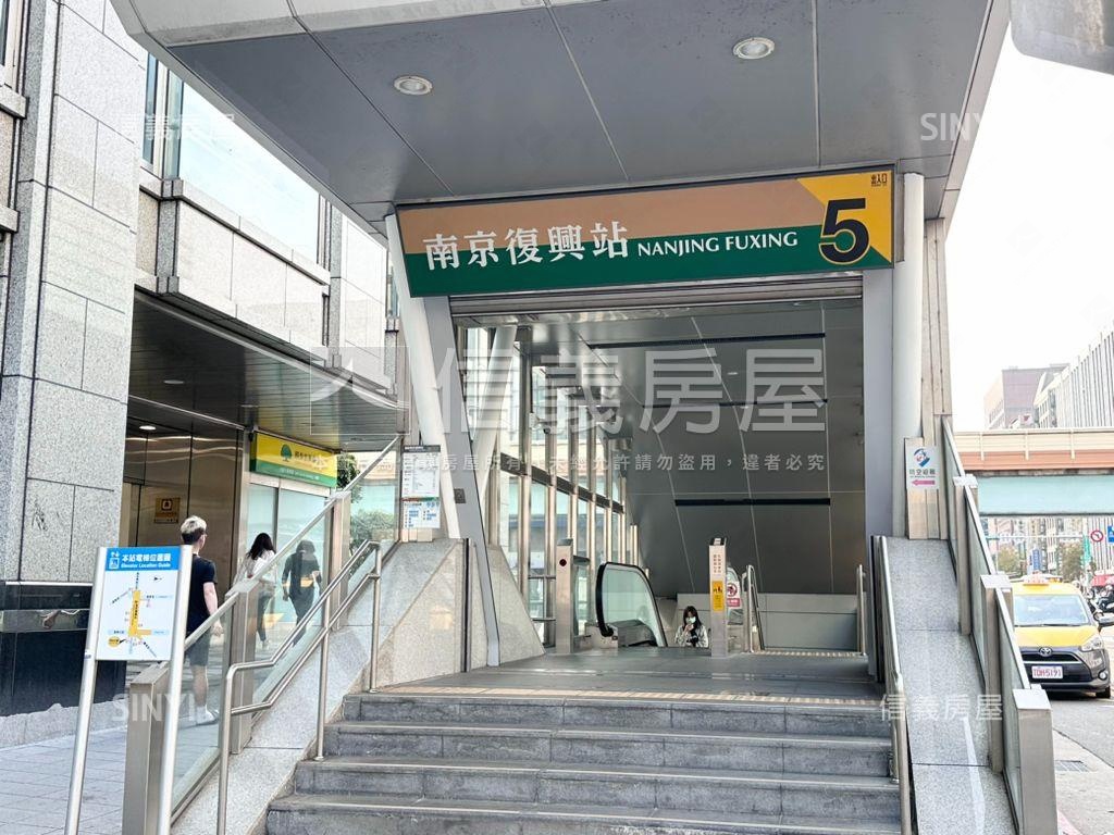 亞細亞高樓頂級純辦房屋室內格局與周邊環境
