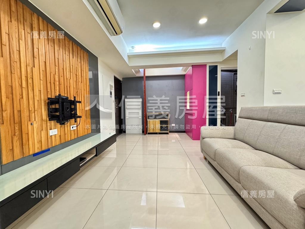 專任法國四季高樓兩房車房屋室內格局與周邊環境