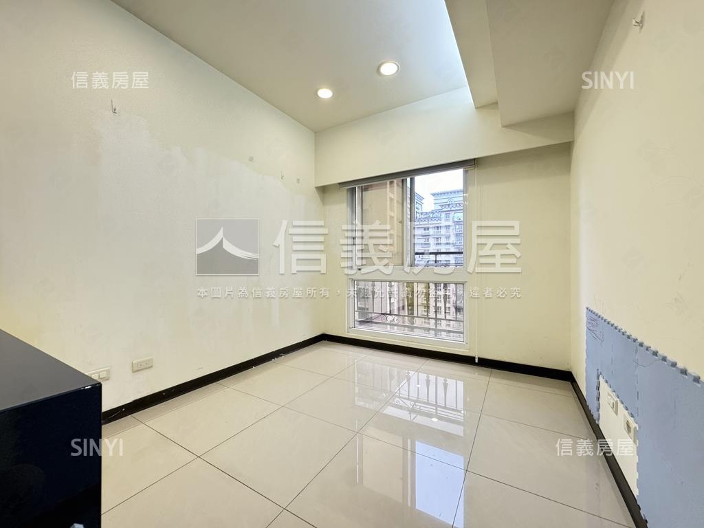 專任法國四季高樓兩房車房屋室內格局與周邊環境