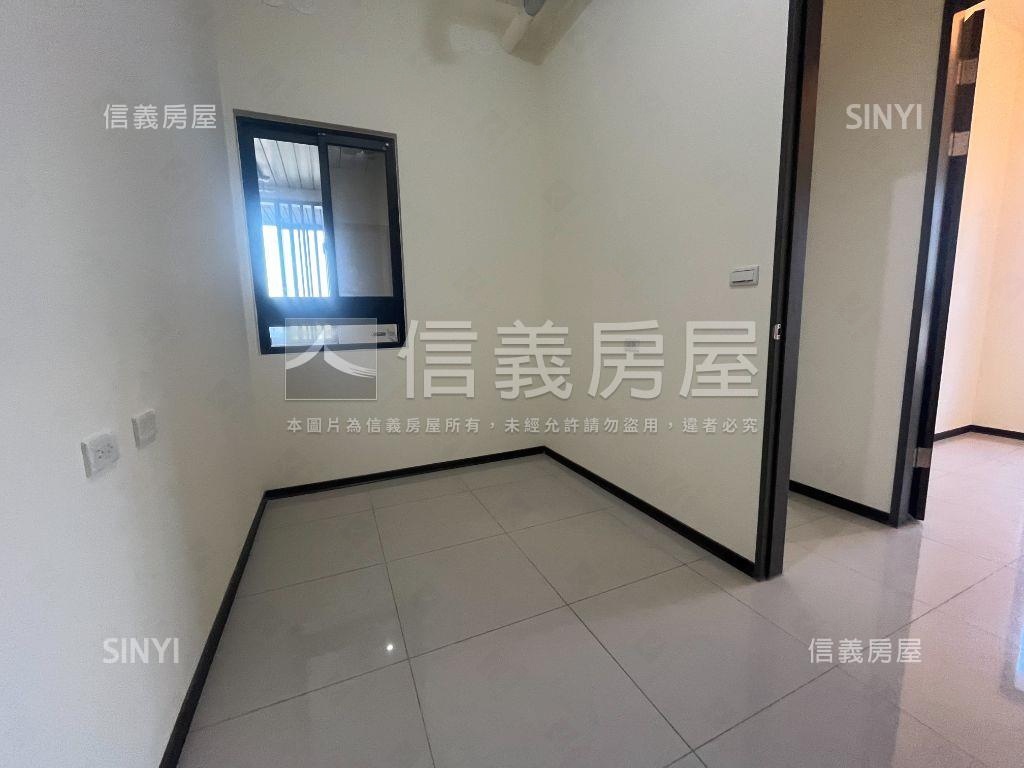 亞昕淳白高樓景觀三房車位房屋室內格局與周邊環境