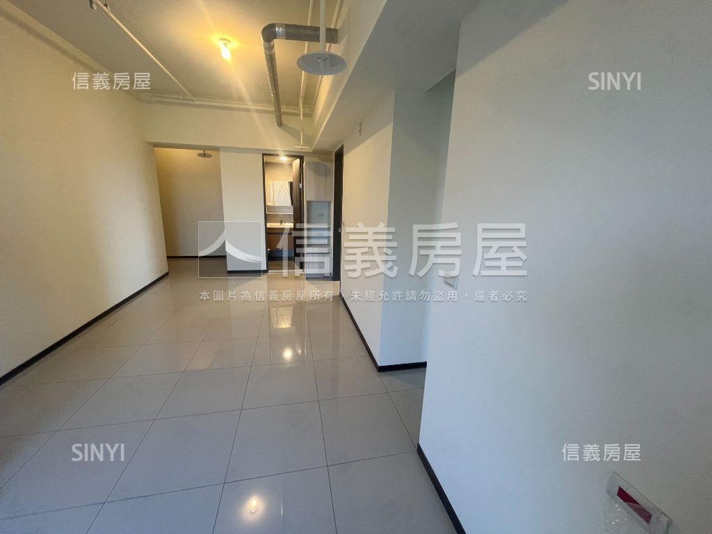 亞昕淳白高樓景觀三房車位房屋室內格局與周邊環境