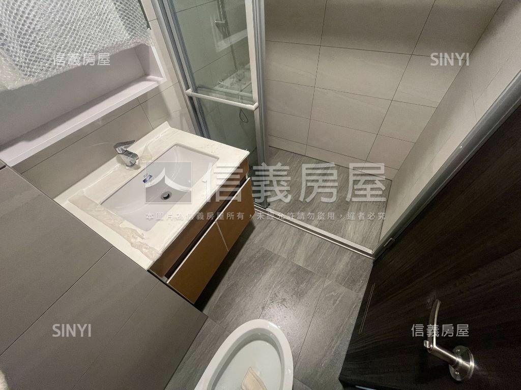 亞昕淳白高樓景觀三房車位房屋室內格局與周邊環境