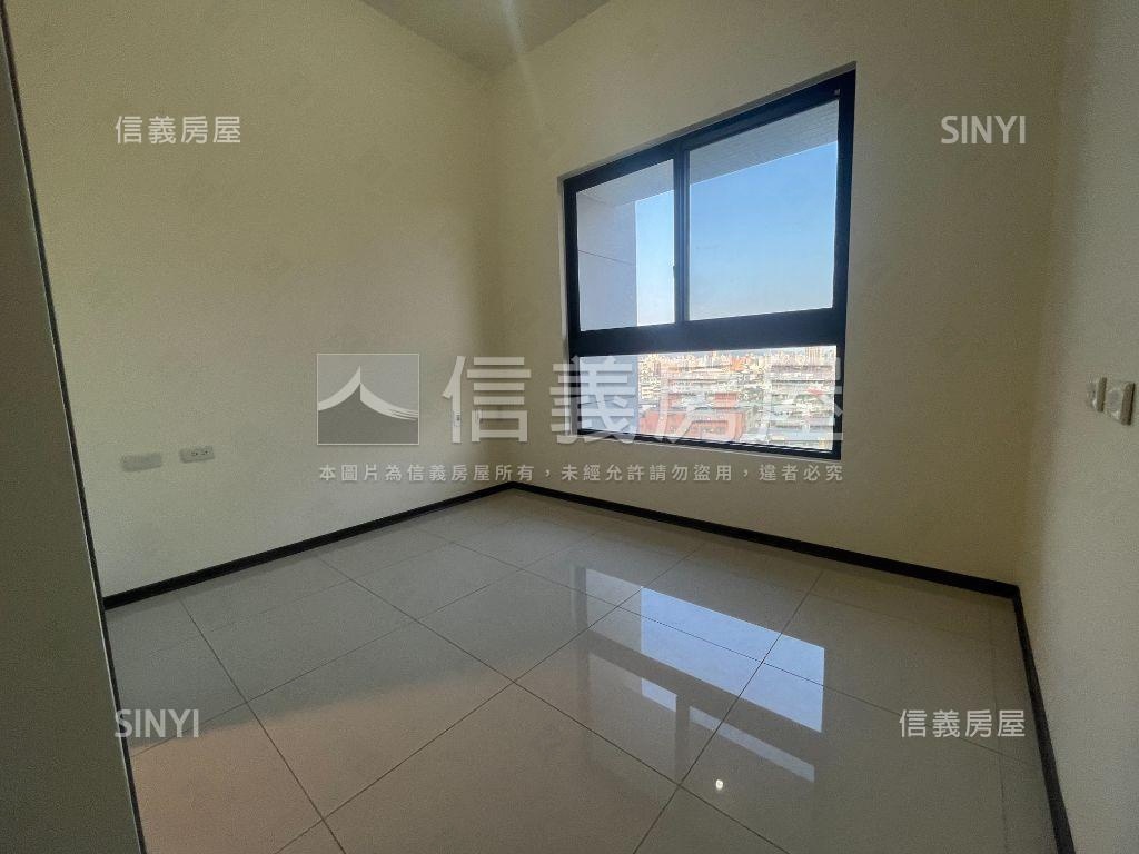 亞昕淳白高樓景觀三房車位房屋室內格局與周邊環境