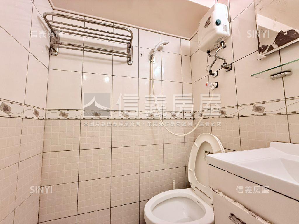 總統閣廈低總價好入手美套房屋室內格局與周邊環境