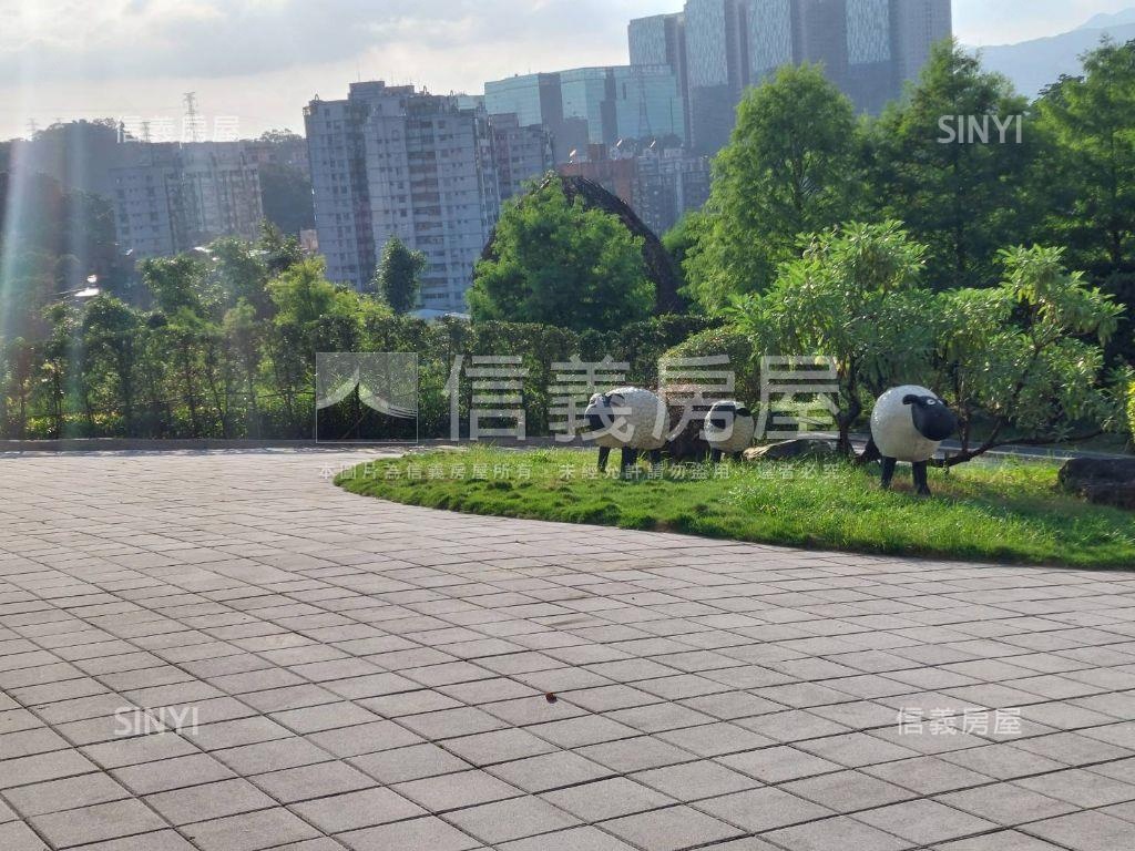 美麗山林超值氣派大戶房屋室內格局與周邊環境