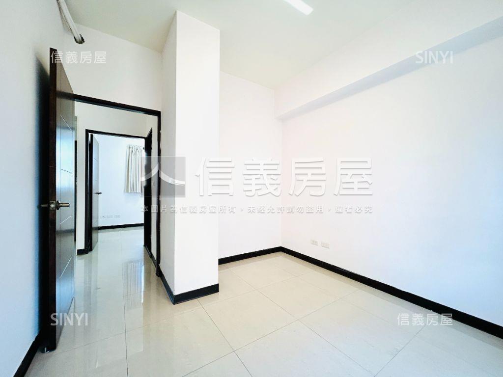 ２房夢想☆潭美御境藏峰邸房屋室內格局與周邊環境