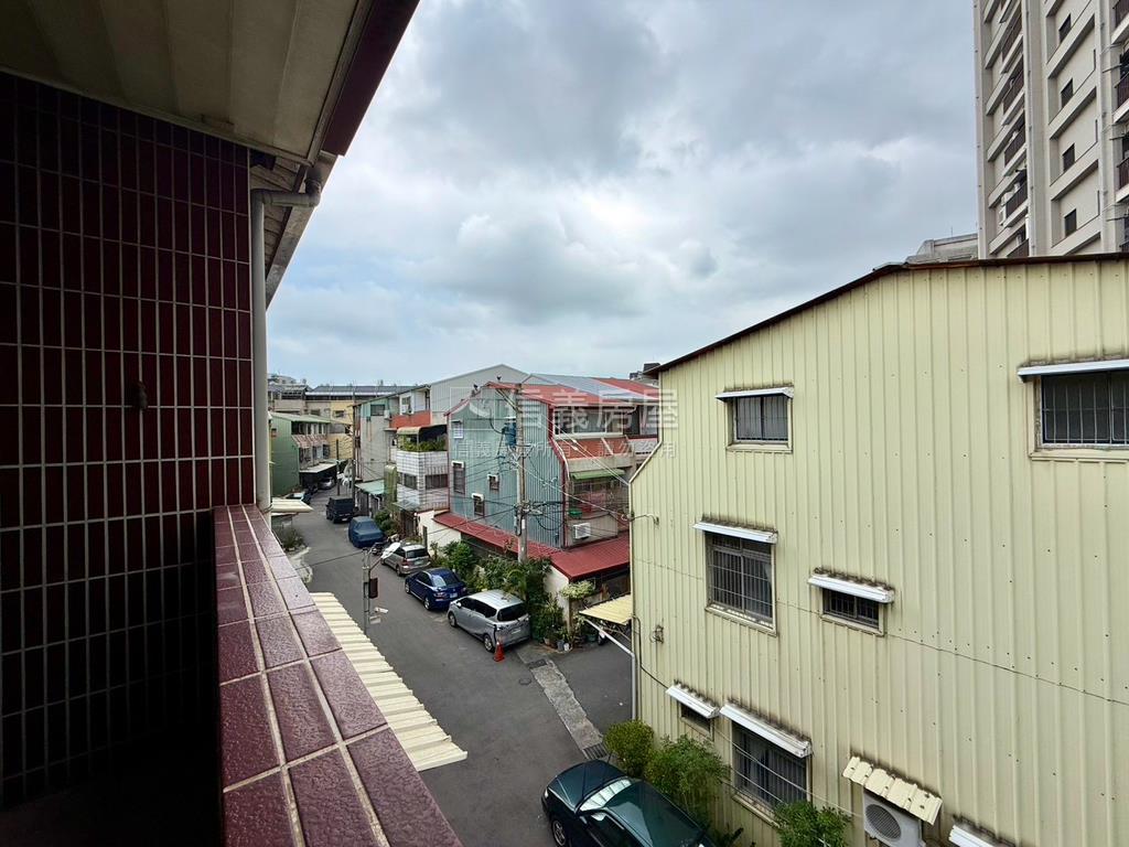 近豐原大道透天房屋室內格局與周邊環境