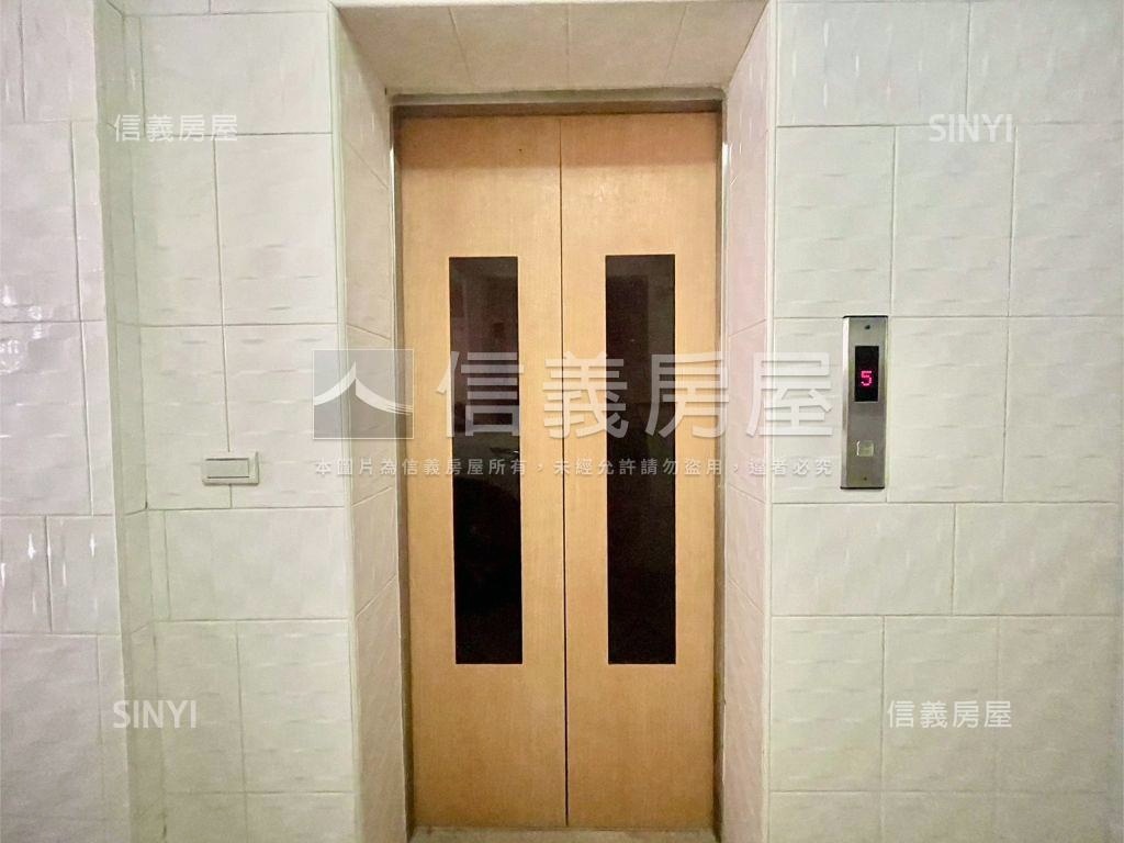 環山復興豪邸房屋室內格局與周邊環境