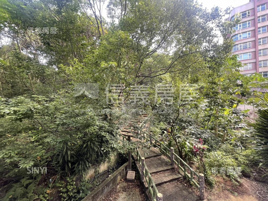 環山復興豪邸房屋室內格局與周邊環境