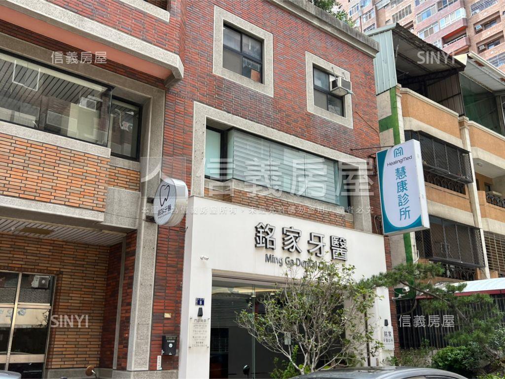 近市府捷運站大面寬店面房屋室內格局與周邊環境
