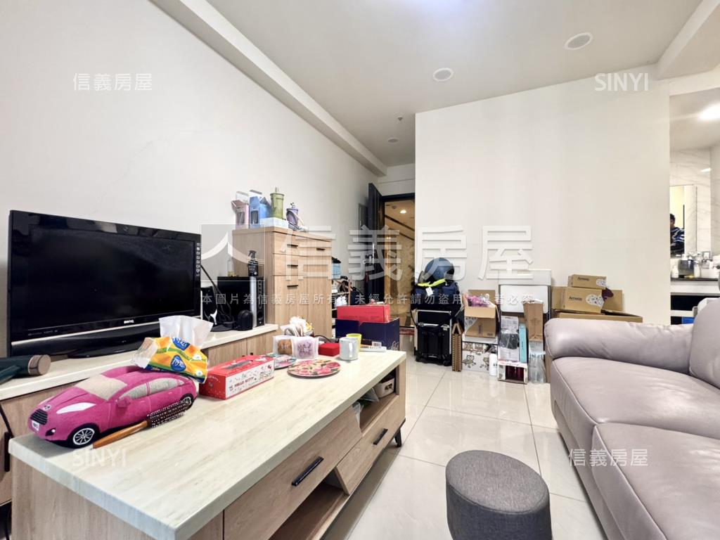 稀有！ＤＵＡ逢甲兩房兩衛房屋室內格局與周邊環境