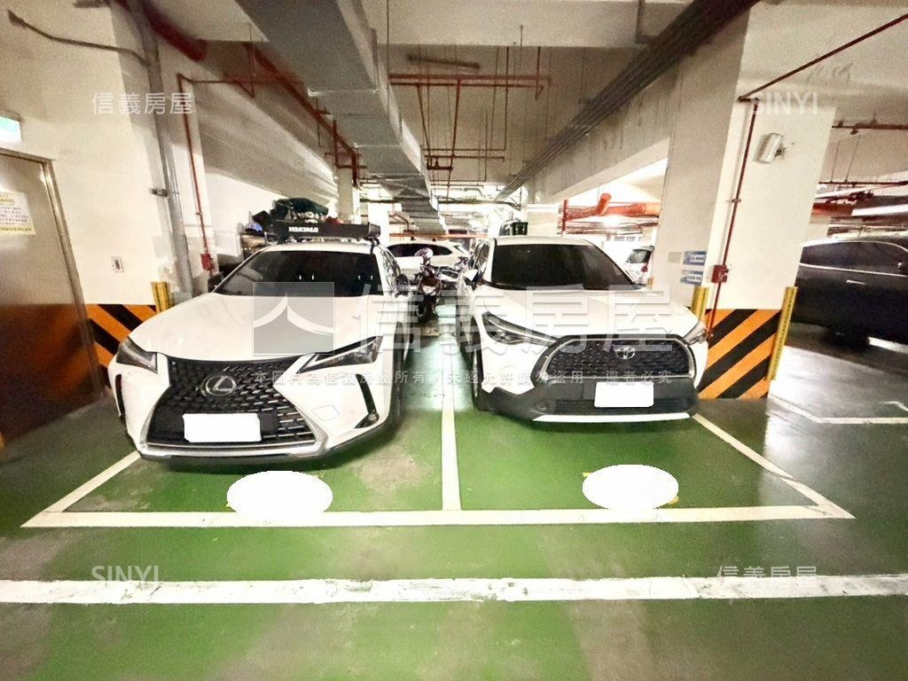 典雅安居３房坡平車位房屋室內格局與周邊環境