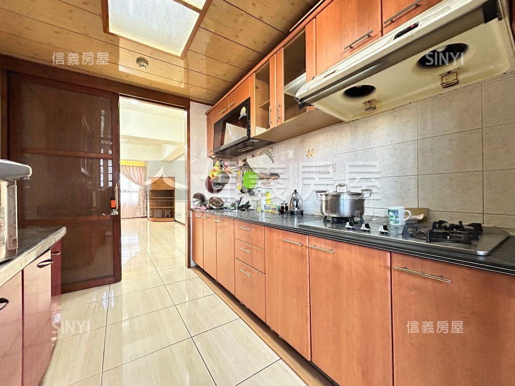 大河文明西區震後４房平車房屋室內格局與周邊環境