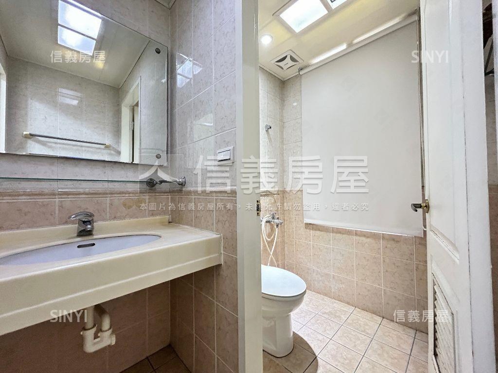 大河文明西區震後４房平車房屋室內格局與周邊環境