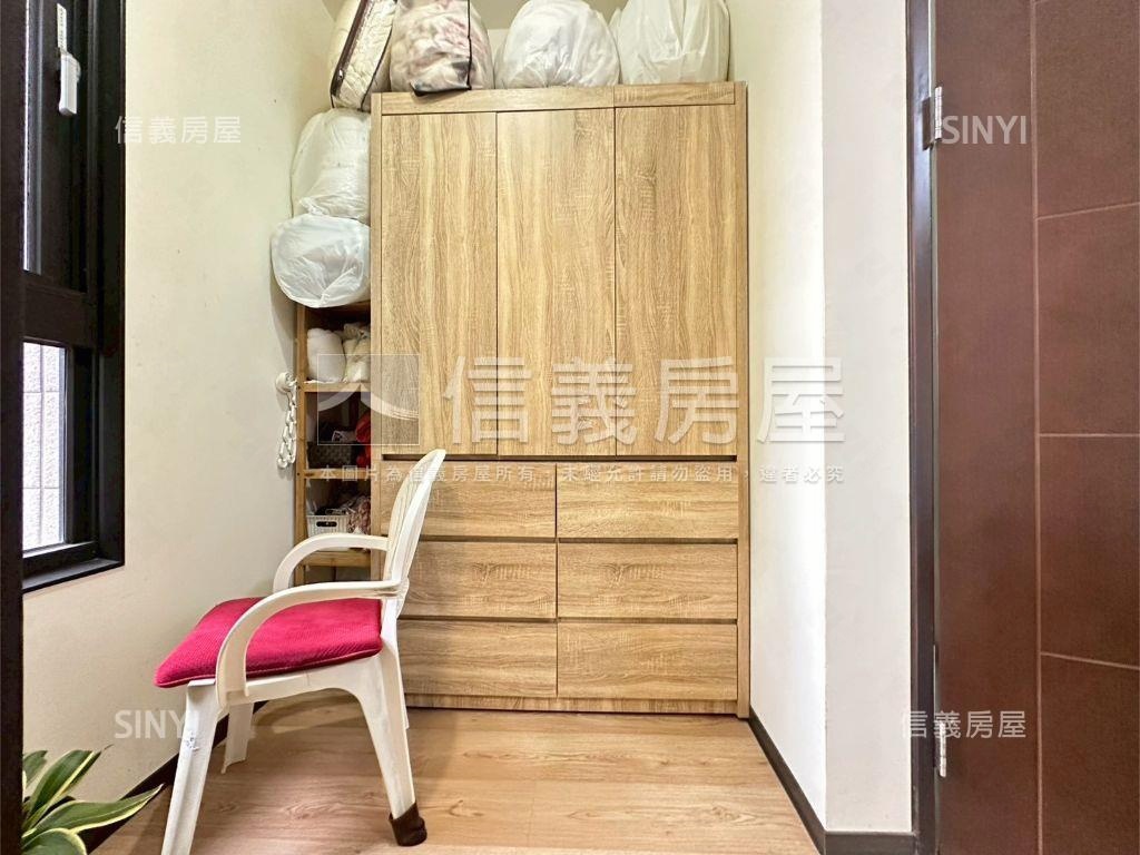 湛高峰高樓美屋房屋室內格局與周邊環境