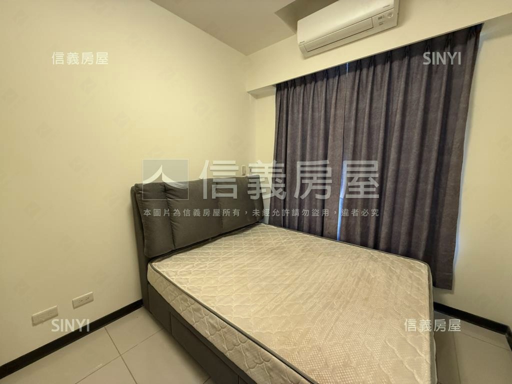 這間好幸福莊園兩房車位房屋室內格局與周邊環境