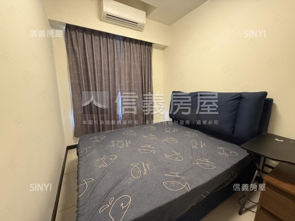 這間好幸福莊園兩房車位房屋室內格局與周邊環境