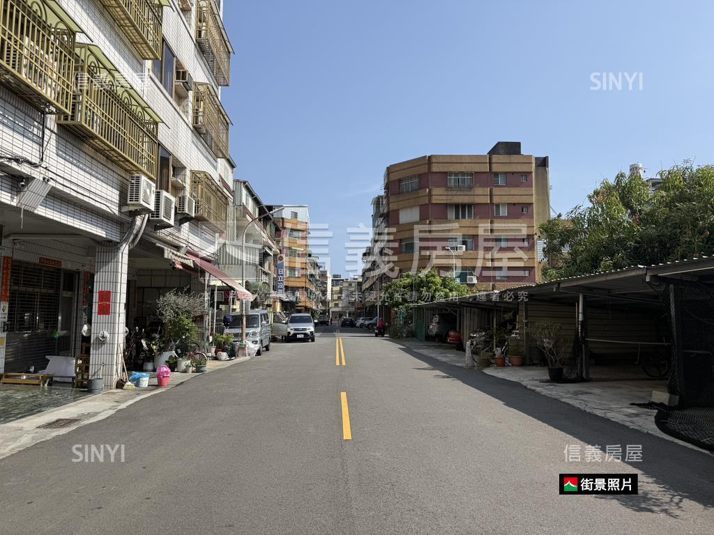 小港臨路騎樓透天房屋室內格局與周邊環境