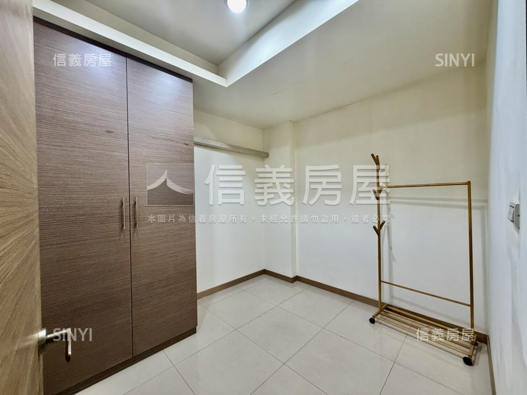 日式湯屋三房庭園房屋室內格局與周邊環境