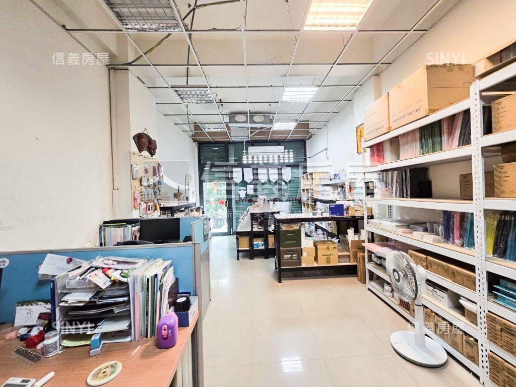 藝境雙戶珍藏雙透店房屋室內格局與周邊環境