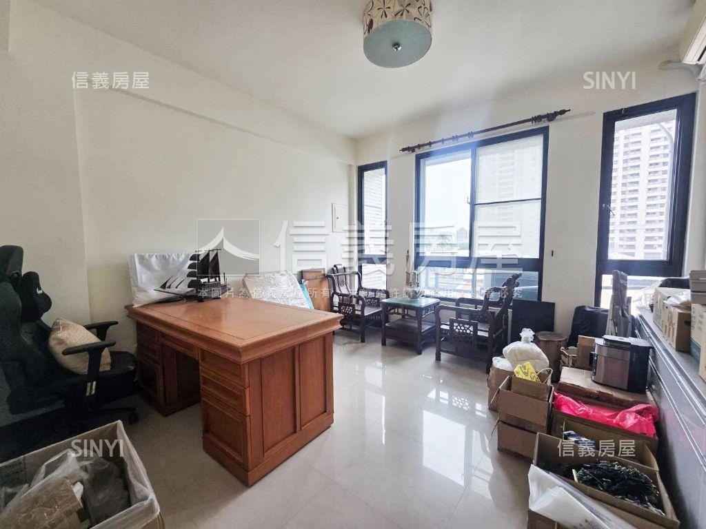 藝境雙戶珍藏雙透店房屋室內格局與周邊環境