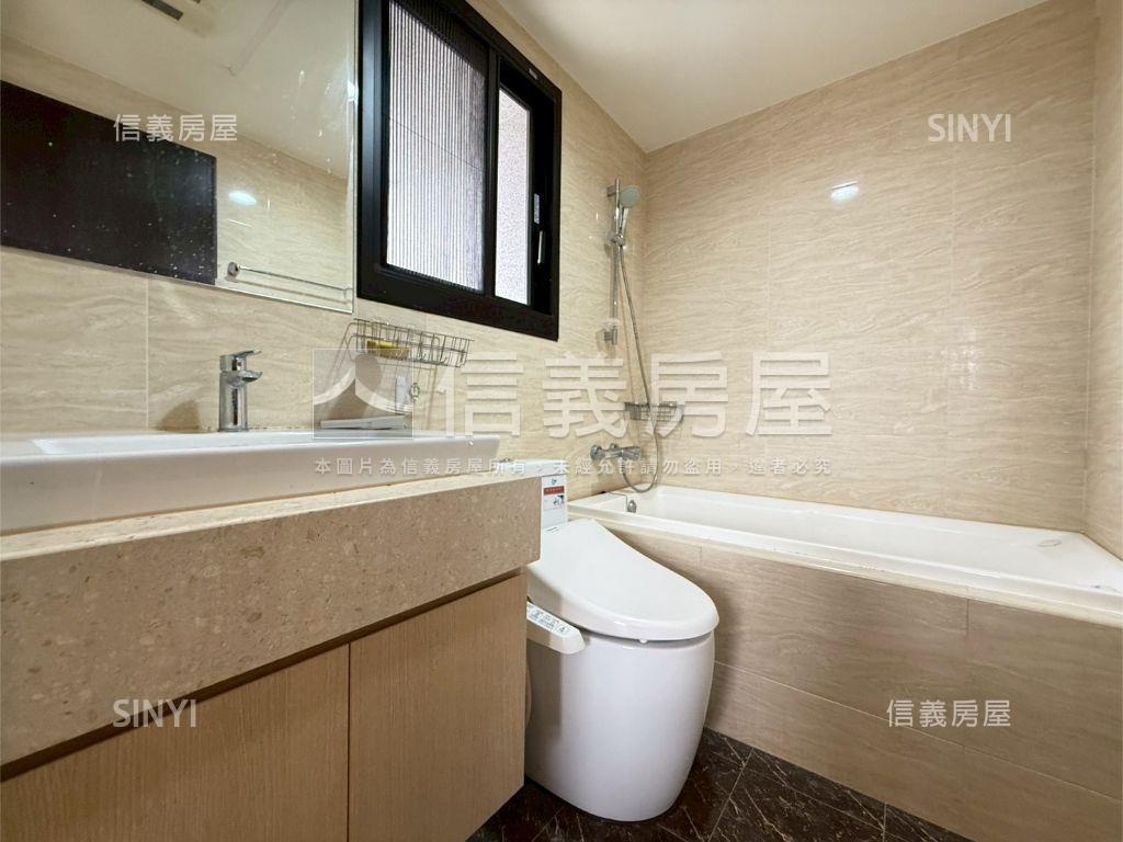 十二期臻愛後棟三房帝王戶房屋室內格局與周邊環境