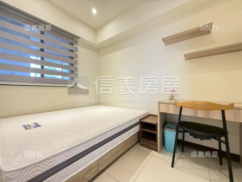 十二期臻愛後棟三房帝王戶房屋室內格局與周邊環境