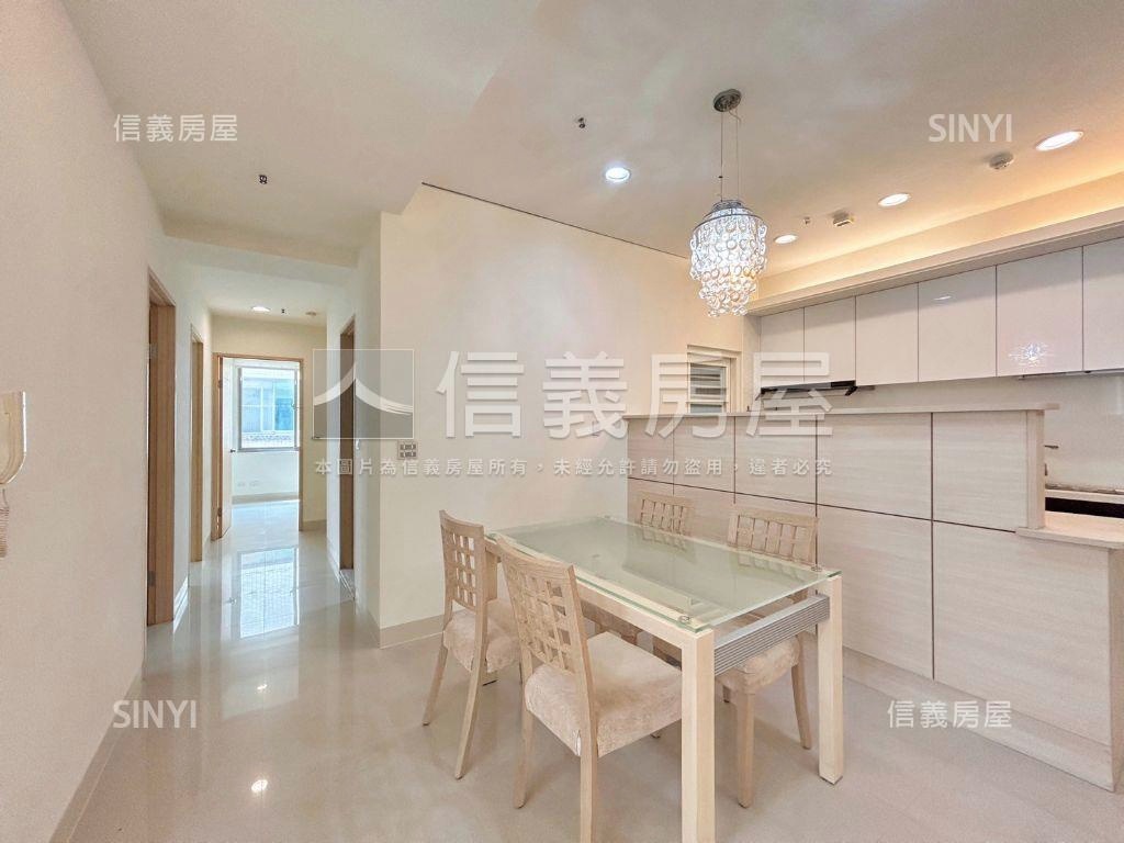 啟奧邦城四房房屋室內格局與周邊環境
