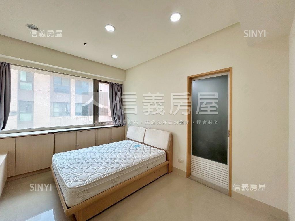 啟奧邦城四房房屋室內格局與周邊環境