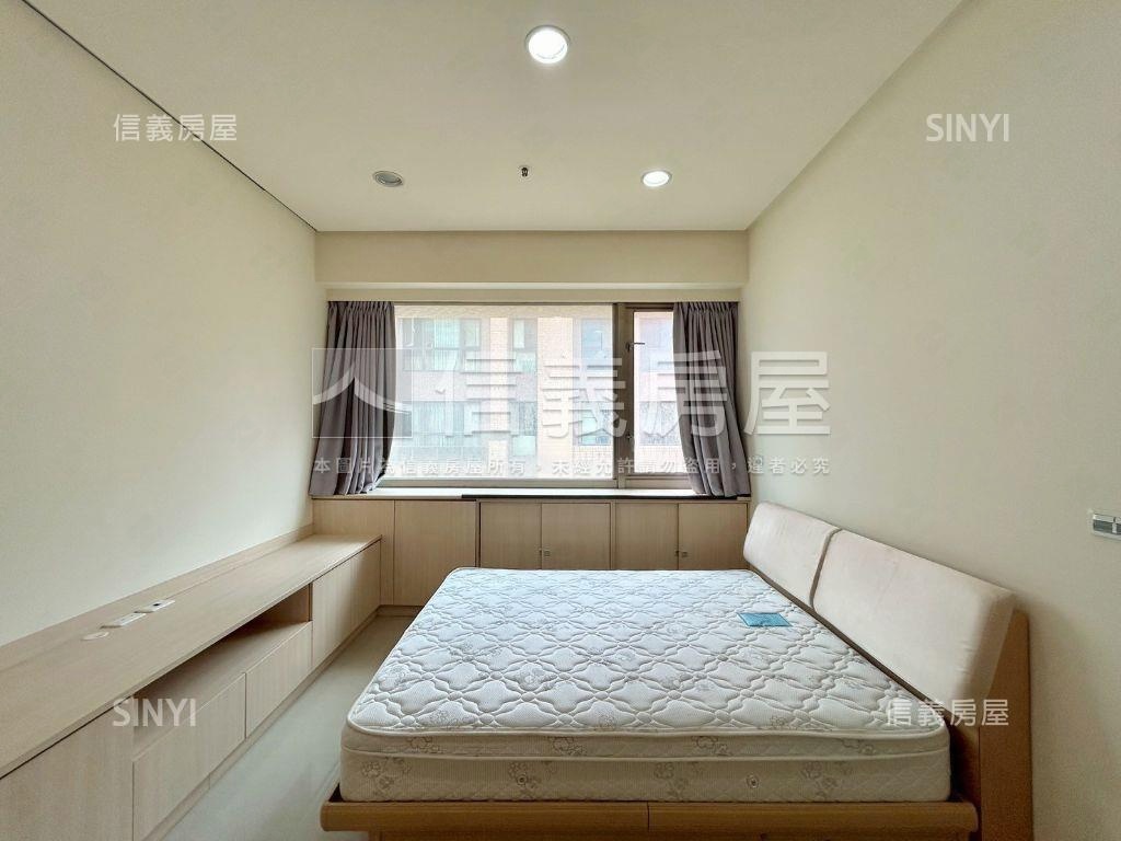 啟奧邦城四房房屋室內格局與周邊環境