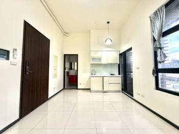 極上學質感兩房車