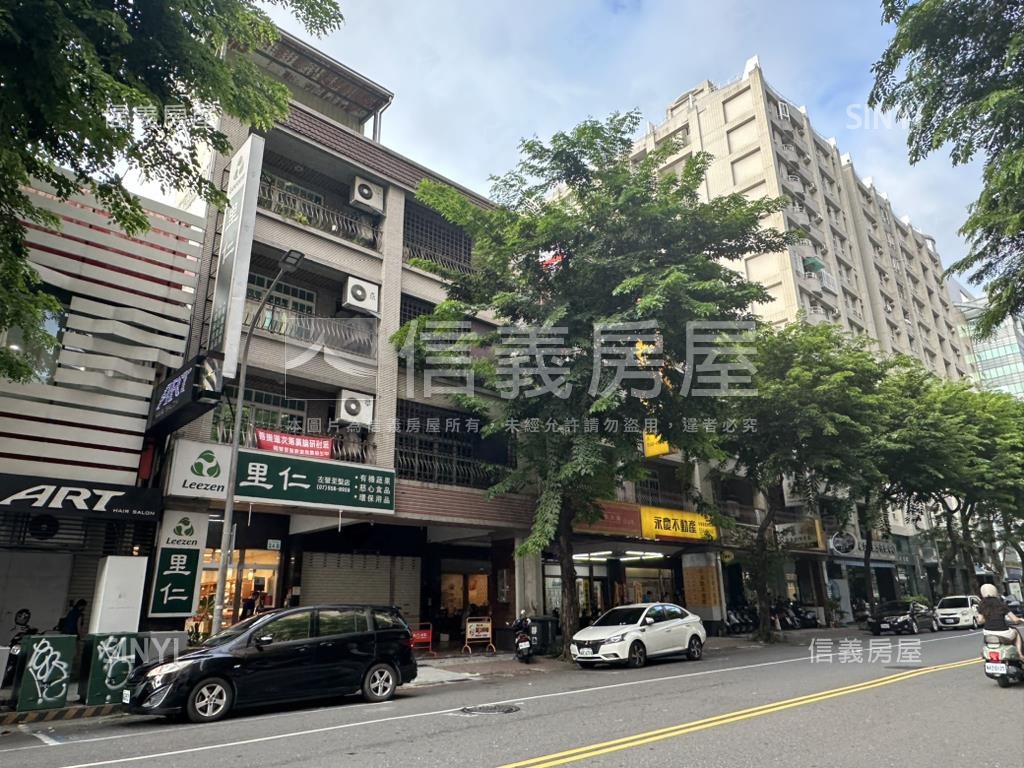 Ｒ１３面寬大坪數透店房屋室內格局與周邊環境