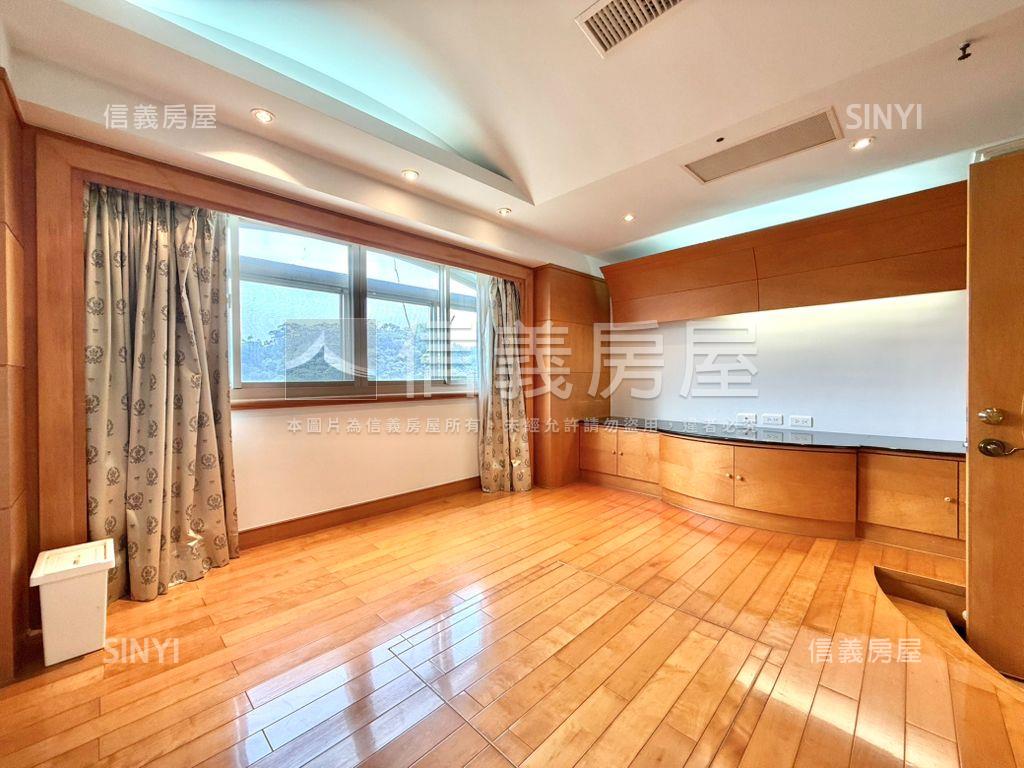 【新接】綠意高樓看１０１房屋室內格局與周邊環境