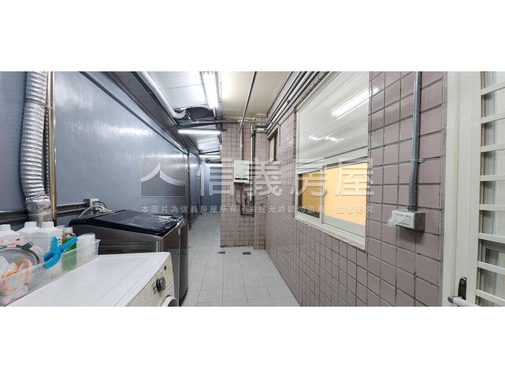 全新裝潢南山一樓大空間房屋室內格局與周邊環境