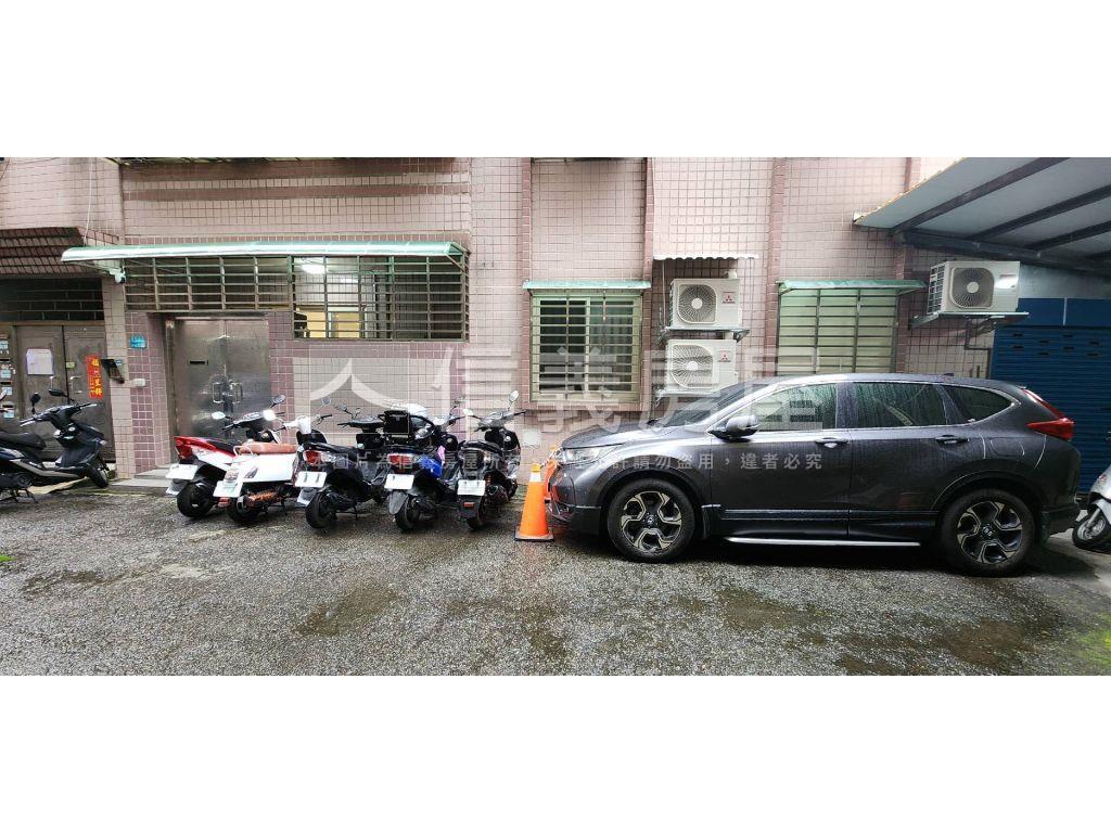 全新裝潢南山一樓大空間房屋室內格局與周邊環境