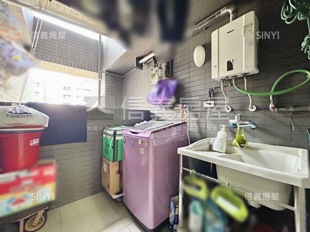 美樂地裝潢高樓三房平車房屋室內格局與周邊環境