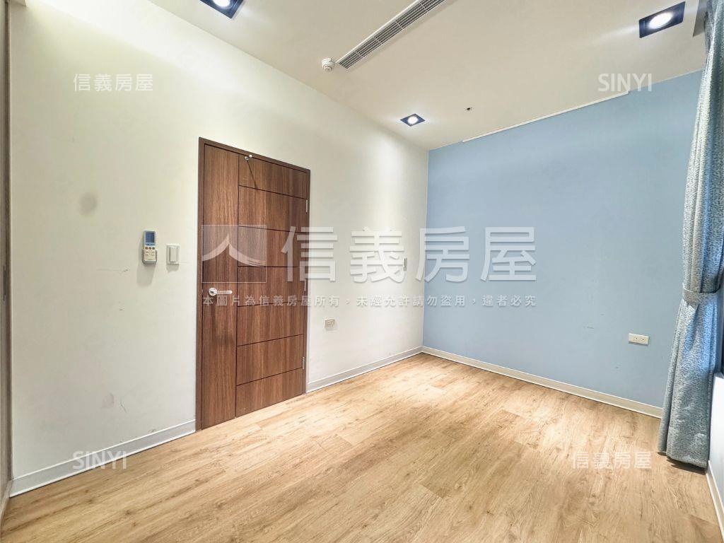 赫里翁傳奇。大兩房平車位房屋室內格局與周邊環境