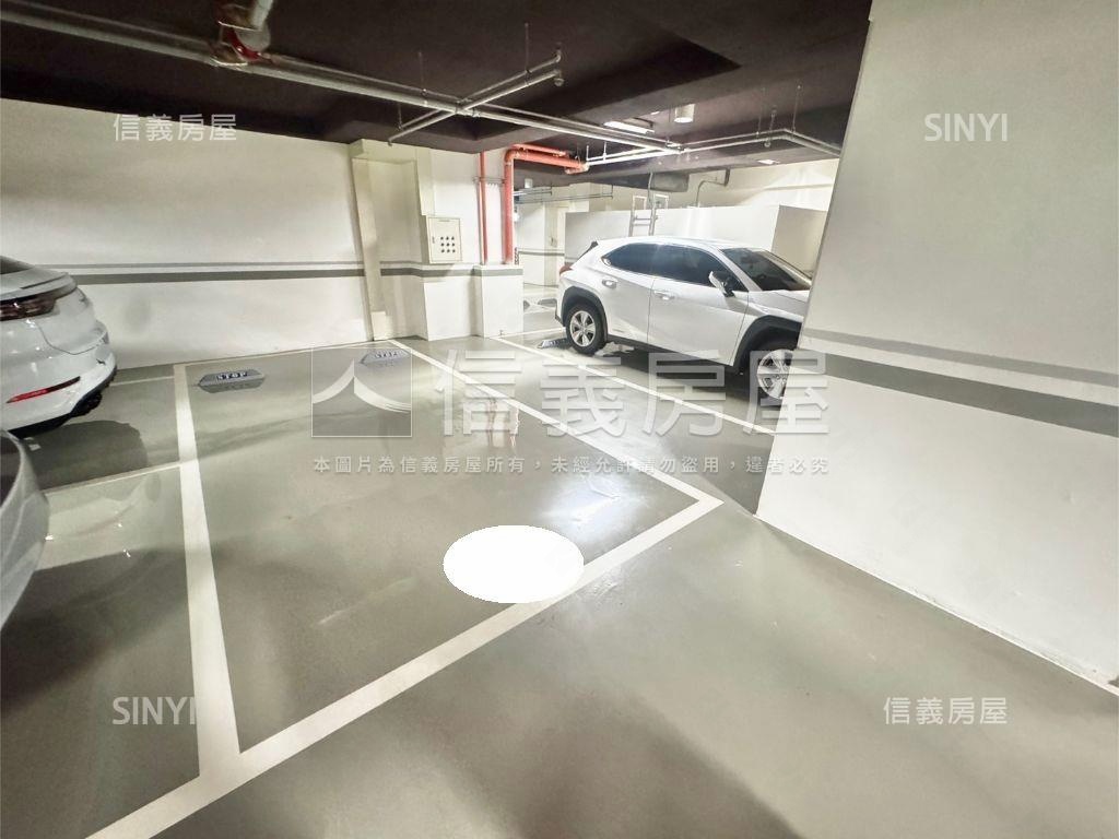 赫里翁傳奇。大兩房平車位房屋室內格局與周邊環境
