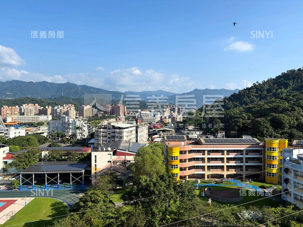皇翔馥裔高樓美景４房房屋室內格局與周邊環境