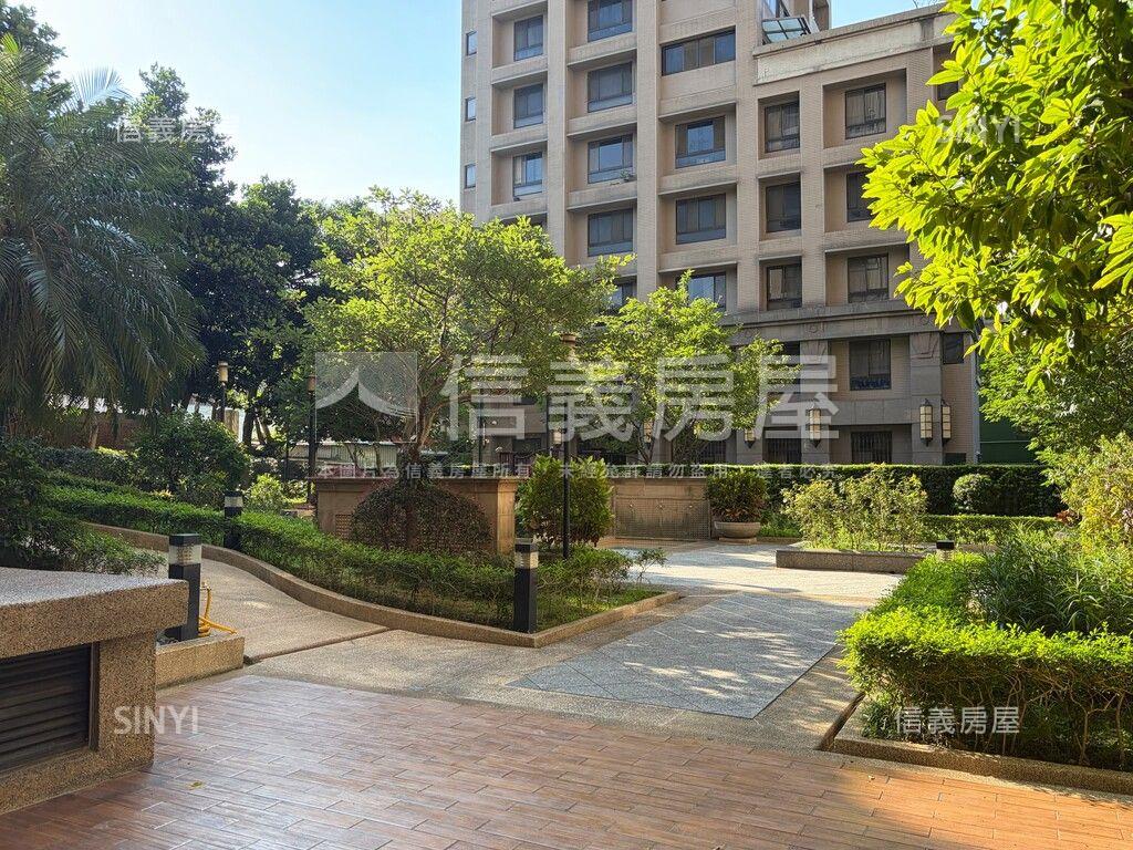 皇翔馥裔高樓美景４房房屋室內格局與周邊環境